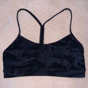 Lululemon Flow Y bra (Nulu)